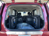ガラスハッチのみの開閉も可能ですので、狭い場所での荷物の出し入れも楽々です!