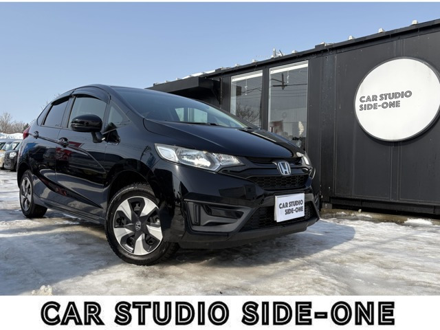 フィット 1.5 ハイブリッド Fパッケージ コンフォートエディション 4WD あんしん保証...