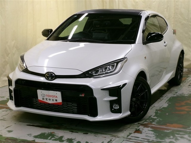 ヤリス 1.6 RZ ハイ パフォーマンス 4WD