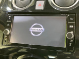 【純正ナビ】人気の純正ナビを装備。オーディオ機能も充実しており、Bluetooth接続すればお持ちのスマホやMP3プレイヤーの音楽を再生可能!毎日の運転がさらに楽しくなります!!