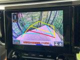 【バックカメラ】駐車時に後方がリアルタイム映像で確認できます。大型商業施設や立体駐車場での駐車時や、夜間のバック時に大活躍!運転スキルに関わらず、今や必須となった装備のひとつです!