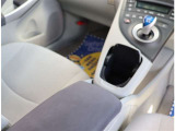 当店ではスポーツグレードや人気車種・上級グレードを主に仕入れ強化しております!中古車でお買い得感あるお車展示中となっておりますのでお客様のご来店、お見積もり依頼お待ちしております。