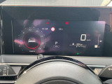 視認性の高いメーターで運転情報を的確に把握できます