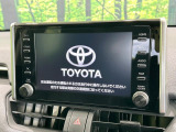 【8インチ ディスプレイオーディオ】大画面のディスプレイはAppleCarPlayやAndroidAutoが利用可能。大きな画面でスマホナビアプリ等が利用いただけます♪