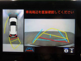 バックモニター搭載で車庫や駐車場も安心です。