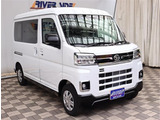 【車屋】として、長く車業界に従事した経験豊富なスタッフが在籍しております。