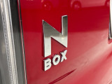 R2 NBOX カスタム 赤黒2トーンが入庫しました。純正面メモリーナビ・ミュージックラック・Bluetooth対応・DVD再生・ドラレコ前後・リアカメラ・ETC