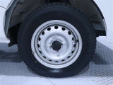 タイヤサイズは145/80R12 6PRです。