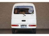 当店の展示車は、プロの業者にボディーの磨き、ルームクリーニングを依頼していますので、とてもきれいです!!ぜひ、見にいらしてください!