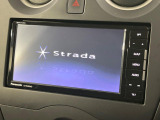 【ナビゲーション】目的地までしっかり案内してくれる使いやすいナビ。Bluetooth接続すればお持ちのスマホやMP3プレイヤーの音楽を再生可能!毎日の運転がさらに楽しくなります!!