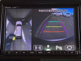 アラウンドビューモニターも装備しております。車庫入れの苦手なお客様も安心!重宝してくれます!