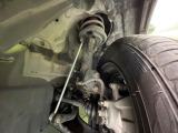 お車を安心してお乗りいただく為には、足回りの定期点検が欠かせません。サービスサポート(有償保証)では無料点検もご提供しており、安心のカーライフをお過ごしいただけるサポート体制が整っています。
