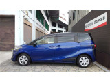 【トヨタ認定中古車】まるごとクリ-ニング(見えない所まで徹底洗浄)、車両検査証明書(車の状態を徹底検査)、ロングラン保証(買ってからも安心!)、3つの安心をセットにしたトヨタ販売店の中古車ブランドです