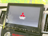 【大画面ナビ】人気の大型10インチナビを装備。存在感のある大画面はインパクト大!ナビ利用時のマップ表示は見やすく、テレビやDVDは臨場感がアップ!いつものドライブがグッと楽しくなります♪