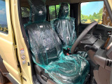 運転席シート廻りは使用感も少なく、良好な状態となっています。丁寧に使われていたことがよくわかりますね。