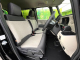 もちろん車内はキレイです♪よりクリーンな状態をキープしたいお客様には『ナノゾーンコート』がおすすめ!新型コロナウイルス対策や、除菌・消臭に効果を発揮し多くの方にご好評いただいております。