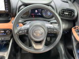 【ステアリングスイッチ】運転中、前方から目線をそらすことなく、オーディオ等の操作が可能な便利機能!安心&快適なドライブを演出してくれます♪