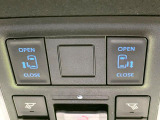 【両側パワースライドドア】スマートキーや運転席のスイッチで後席両側スライドドアの開閉が可能♪電動だから力を入れてドアを開ける必要が無く、小さなお子様でも簡単に開け閉めでき快適です♪