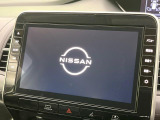 【純正10型ナビ】人気の純正ナビを装備。オーディオ機能も充実しており、Bluetooth接続すればお持ちのスマホやMP3プレイヤーの音楽を再生可能!毎日の運転がさらに楽しくなります!!