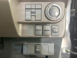 【パワースライドドア】スマートキーや運転席のスイッチでスライドドアの開閉が可能♪電動だから力を入れてドアを開ける必要が無く、小さいお子様でも、重い荷物を持っている時もラクに開け閉めできます♪