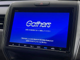 【純正ナビ】人気の純正ナビを装備。オーディオ機能も充実しており、Bluetooth接続すればお持ちのスマホやMP3プレイヤーの音楽を再生可能!毎日の運転がさらに楽しくなります!!