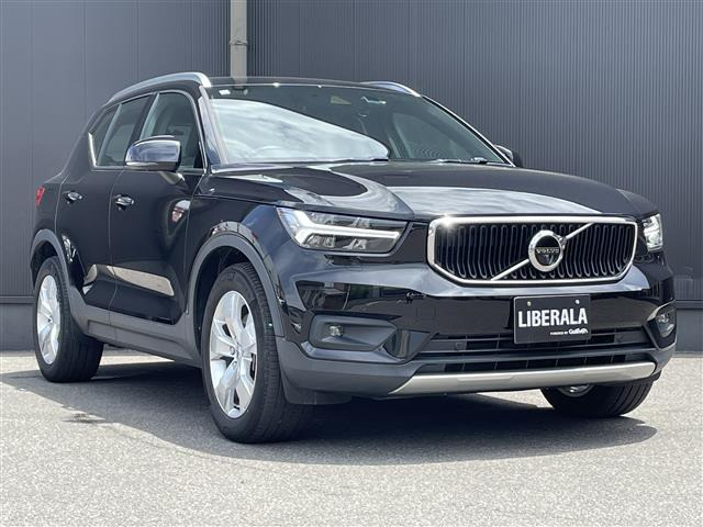 XC40 B4 AWD モメンタム 4WD 修復歴無し