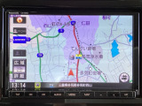 パナソニック社製8型インチナビを搭載しております。大画面で視認性が良いので扱いやすいです。
