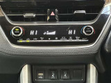 ●デュアルオートエアコン●!運転席と助手席で、それぞれお好みに合わせて温度設定が行えます♪