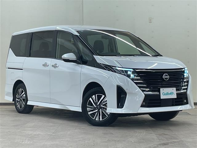 セレナ  4WD 修復歴無し