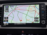 9インチ純正メモリーナビ(VXU-245FTi)を装着しています。目的地設定やルート案内もスムーズに行えます。