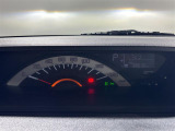 【スピードメーター】メーターがシンプルで見やすく運転しやすいですね!