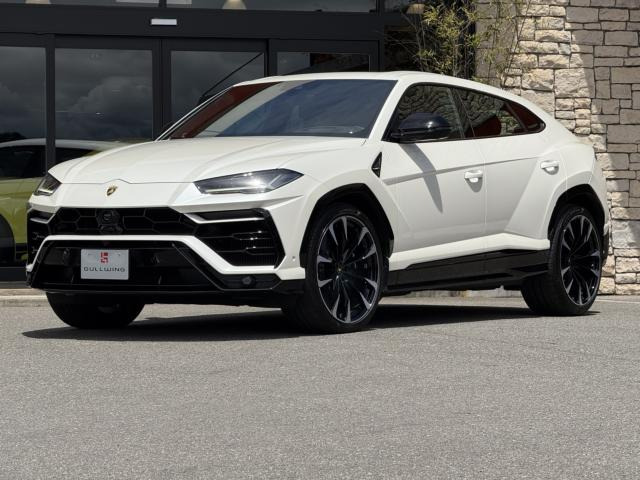 ウルス 4.0 4WD 