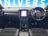 XC40 B4 AWD Rデザイン 4WD 