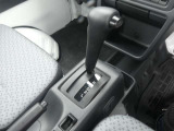 運転もラクラクのオートマチックです。