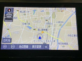 メモリーナビを装備。お出かけラクラク