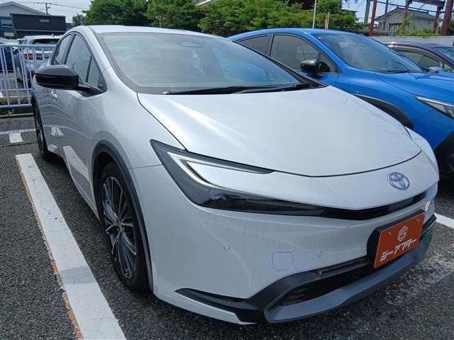 トヨタ プリウス 