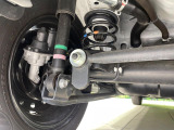 お車を安心してお乗りいただく為には、足回りの定期点検が欠かせません。サービスサポート(有償保証)では無料点検もご提供しており、安心のカーライフをお過ごしいただけるサポート体制が整っています。
