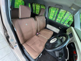運転席シート廻りは使用感も少なく、良好な状態となっています。丁寧に使われていたことがよくわかりますね。