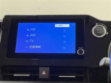 ディスプレイオーディオ(コネクテッドナビ対応)!フルセグTV、CD、DVD再生、USBやブルートゥースでスマホ連携が可能!