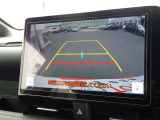 バックモニターが付いているため、車庫入れも安心です!
