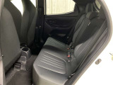 ☆ゆとりある広々とした車内空間は、ドライブを始め買い物やレジャーなど、幅広く活躍します。一人でもみんなとでもお出かけを楽しみましょう!☆