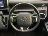 【純正革巻きステアリング】上質な革を使用することで、手にしっかり馴染みとても運転しやすいハンドルです♪