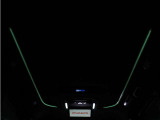 夜間に室内を照らしてくれるルームライトです