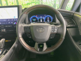 【純正革巻きステアリング】上質な革を使用することで、手にしっかり馴染みとても運転しやすいハンドルです♪