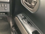 運転席からの操作で空気の入れ替えができて快適な室内空間へ☆