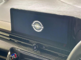 【メーカー純正12.3型ナビ】インテリアに溶け込むスタイリッシュな「専用設計」メーカーナビを装備♪視認性や操作性など基本性能にも優れ、より上質なカーライフをお楽しみいただけます。