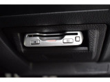 ETCは運転席インパネ右下に専用カバーによって埋め込まれています