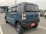 コンパクトながら圧迫感の無い車内となっております。