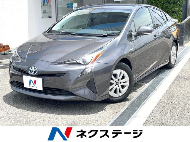 トヨタ プリウス 