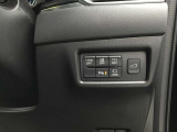 各種スイッチ類はこちらにレイアウトしています。
